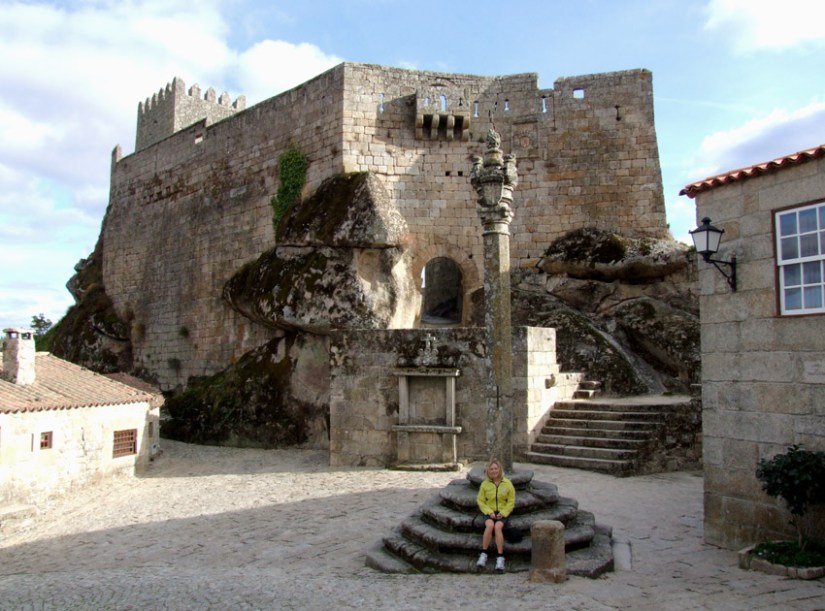 Pillory in front of the entrance to the castle at Sortelha