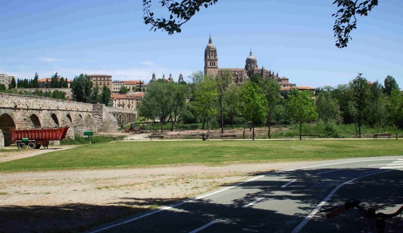 Part of the cycleway at Salamanca