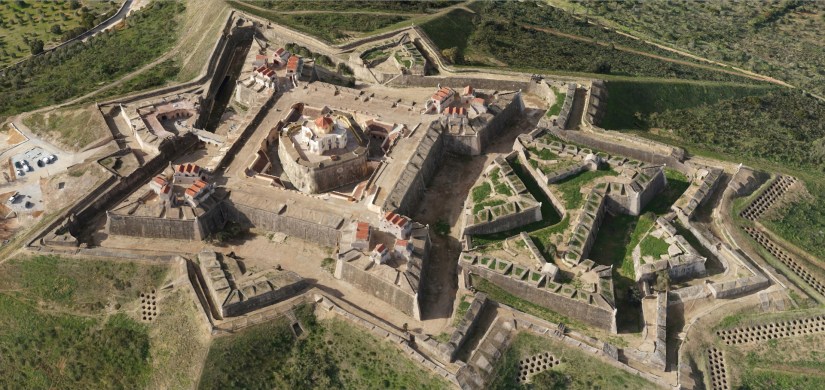 An aerial view gives an idea of the size of the fort